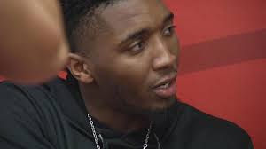 Aau highlights of jazz guard donovan mitchell in between his junior and senior year in high school. Mcewan Donovan Spida Man Mitchell Homecoming Highlights Fan Autograph Session Sports Wdrb Com