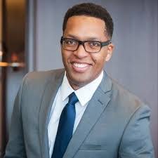 Andrew Tooley's Instagram, Twitter & Facebook