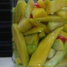 Untuk penggemar masakan pedas namun tidak bersantan, cobalah sajian ayam ungkep khas maluku ini. Pin On Coffee Food