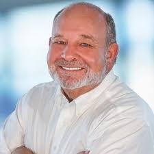 Wallace Welch's Instagram, Twitter & Facebook