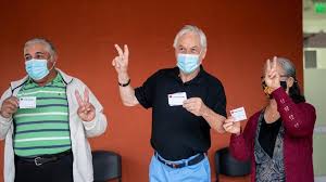 La próxima semana comienza con la inoculación de los adultos mayores entre 65 a 70 años. Hg0jefgb5rga1m