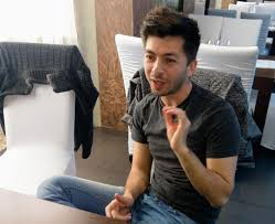 1,596,648 likes · 187,669 talking about this. Mircea Bravo Se DestÄƒinuie Detalii Picante Despre Farsele Lui CopilÄƒria In Beclean È™i Momentele De CumpÄƒnÄƒ Bistriteanul Afla Primul