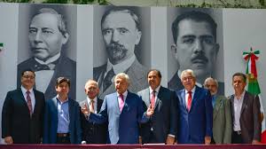 In 1964, lazaro cardenas batel was born in a family of mexico. Lazaro Cardenas Batel Y 8 Personas Mas Que Acompanaran A Amlo En La Oficina De La Presidencia El Financiero