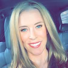 Amy Munoz (@therealamymunoz)