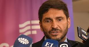 Premio y castigo: el plan Asistencia Perfecta se coló en la paritaria  docente