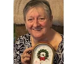 Lynda Crowder's Instagram, Twitter & Facebook