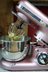 Champagner Ostertorte Ich Backe Retro Mit Meiner Kuchenmaschine Kuche Kuchenmaschine Ostertorte