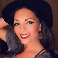 Janell Lynn's Instagram, Twitter & Facebook