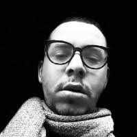 Moshe Stein's Instagram, Twitter & Facebook