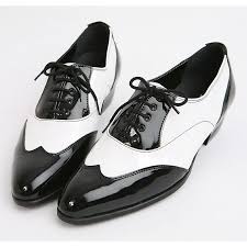 Men Black And White Spectator Shoe Full Brogue Men S Britsh Fashion Co Respondent Two Tone Saddle Shoe Oxfords Sapat Brogues Men Dress Shoes Men Dress Up Shoes