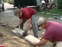 They not only prevent erosion, but also create flat space for a garden bed, patio or a hedge. How To Build A Short Retaining Wall How Tos Diy