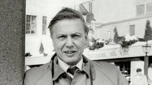 David attenborough recalls key moments from his early career. Young David Attenborough Was A Style Icon British Gq