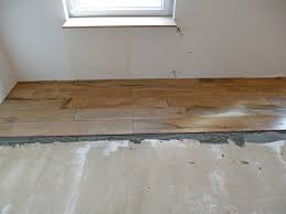 Diese estrichart ist bereits auf gipskartonplatten angebracht und getrocknet. Fur Grosse Formate Bauhandwerk