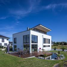 Sie werden entweder anstelle eines schmalen balkons oder zusätzlich zur ebenerdigen terrasse mit blick in den garten geplant. Kitzlinger Haus Mit Dachterrasse Und Penthouse Minimalistisch Garten Sonstige Von Kitzlingerhaus Houzz