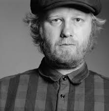 Info — Erik Danielsson • Fotograf • Journalist • Formgivare