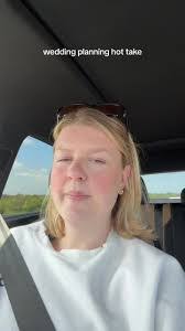 Jessica Joplin's Instagram, Twitter & Facebook