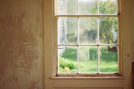 Mi windows & doors training segment demonstrating the proper way to remove and replace a top or bottom sash in a double hung window Window Sash Clinic Old House Journal Magazine