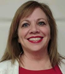 Amanda Dalrymple's Instagram, Twitter & Facebook