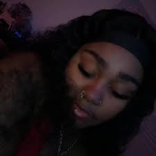 How are we sizing press ons when they're not made to order? Like S,M&L nail  beds ??