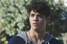 Woah, woah, woah, welcome back! The Fosters Bild Noah Centineo 169 Von 361 Filmstarts De