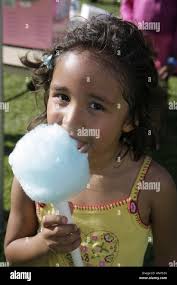 People making cotton candy hi-res stock photography and images