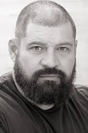 Tedd Wallace's Instagram, Twitter & Facebook