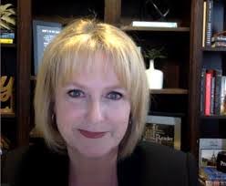 Beth Poulos's Instagram, Twitter & Facebook