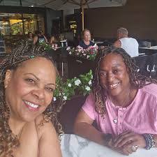 Darla Givens's Instagram, Twitter & Facebook