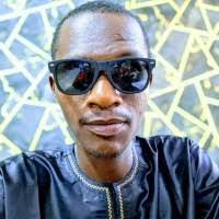 Elvis Robinson's Instagram, Twitter & Facebook