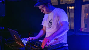 Bildergebnis für dj sniff