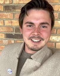 Hunter Harrell's Instagram, Twitter & Facebook