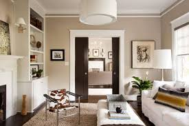 While the white interior trim still has the same highlighting function, the red color of the door, primarily when it belongs to the category of bright red color, gives a different visual effect to the interior space. 7 Best Ideas For Painting Doors And Trims In Different Colors Jimenezphoto