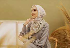8 juni 2020 04:00 wib. Warna Baju Yang Cocok Untuk Jilbab Mocca