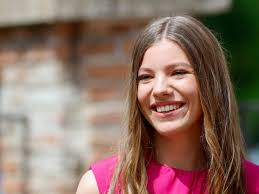 La infanta Sofía desafía la academia militar, diferenciándose de Leonor