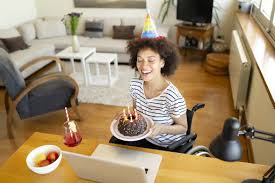 From work meetings to happy hours, nearly everything is taking place online these days. 5 Favorite Features For Hosting Unforgettable Virtual Parties Zoom Blog