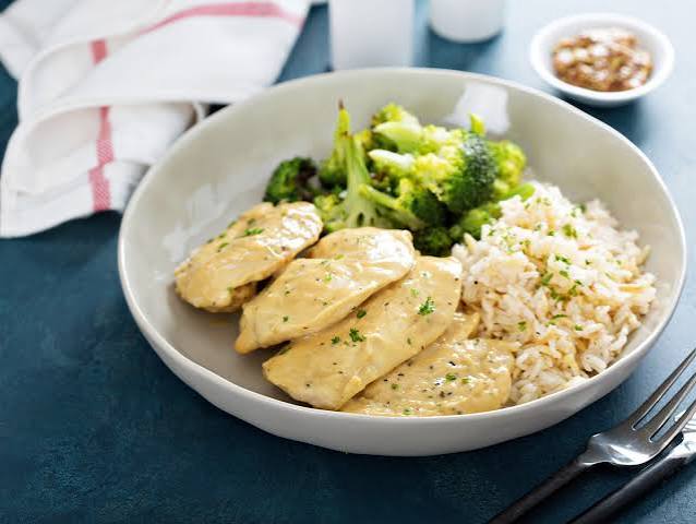 MikFit Meal Chicken, Rice, and Veggie