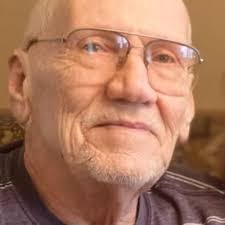 Lloyd Dunkin's Instagram, Twitter & Facebook