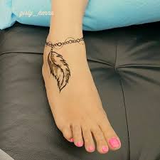 Amrin Wahid Avi On Instagram A Cute Feather Ancklet Design On Feet Girly Henna Book Henna Tattoo Designs Henna Designs Feet Mehndi Design Images