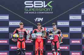 WSBK Donington Supersport J3: Yari Montella winner... for a few seconds!
