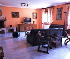 Casas en asturias es la inmobiliaria asturiana , dedicada a la venta rápida de propiedades inmobiliarias, gestionamos ofertas a precio de mercado, con equipo de mantenimiento y servicio de. Turismo Rural En Asturias Con Piscina Casas Rurales En Llanes Alquiler Completo Casas Rurales En Asturias Llanes Baratas Casas Rurales Para Grupos Grandes En