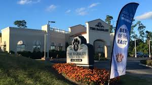 Pet hotels so luxurious, you'll want to stay there yourself. The Barkley Pet Hotel Day Spa 82 Photos 19 Reviews Pet Groomers 27349 Miles Rd Orange Village Oh Phone Number Yelp