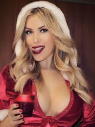 Use the hair dye applicator brush to gently apply the dye, making sure to completely saturate all of the hair. Diann Newhouse On Twitter Merry Blonde Pubes Hoho Https T Co Gxbdztrbbk Https T Co Jv34r3xdvz