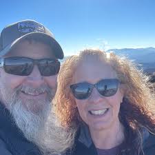 What are some fun and reasonably priced birthday party venues in Kingsport?