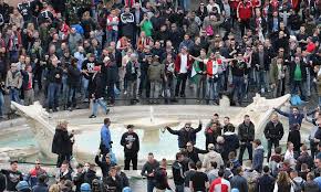 Numărul susținătorilor în anul 1990 a fost estimat la aproximativ 350 de persoane. Feyenoord S Hooligans Devastate Rome That S Milk