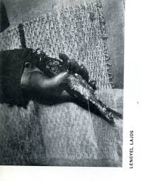 Olasz beszámolók szerint ugyanis a fanatikusok bojkottot hirdettek, és nem keltek útra spanyolországba. Derkovits The Artist And His Times Introduction Fade Ins The Art Of Gyula Derkovits And Interwar Hungarian Social Photography The Courtauld