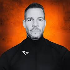 Holistic Wellness and the Modern Man w/ Benjamin Vozmediano