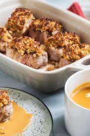 Schweinemedaillons Mit Walnusskruste In Rahmsauce Rezept Schweinemedaillons Schweine Medaillons Rezepte