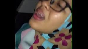 Iy deh'' wuih kesempatan emas neh. Awek Melayu Tudung Kena Jolok Dengan B Dalam Kereta Niceporn Tv