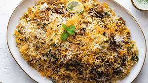 The best mutton biryani is the one that is paired with raita and baigan chutney. Eid Mubarak 2021 What S Eid Without Chicken Dum Biryani Check Out The Recipe Hindustan Times