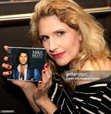 177 Mike Brant Pictures Stock Photos, High-Res Pictures, and Images